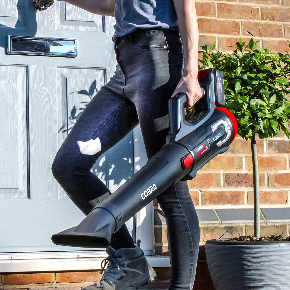 Cobra LB55040VX Leaf Blower-3056