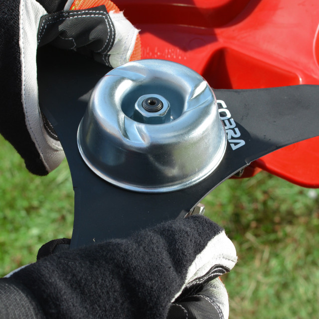 Cobra BC260C Brushcutter-3123