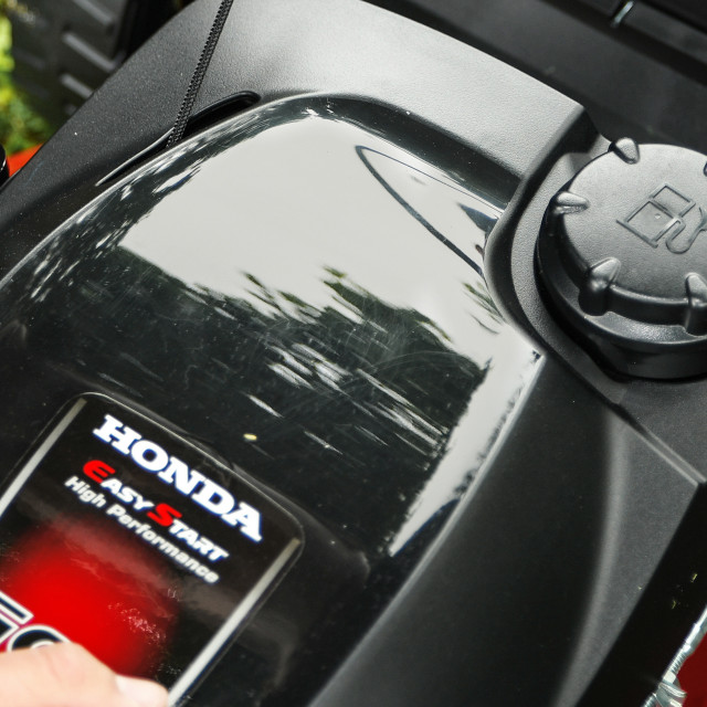 Cobra RM46SPH Lawnmower-3225